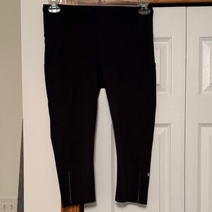lululemon athletica Black Cropped Leggings